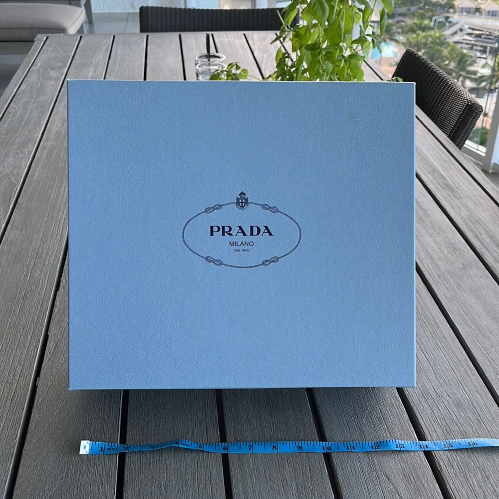 Prada empty box